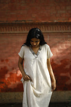 Load image into Gallery viewer, Shika