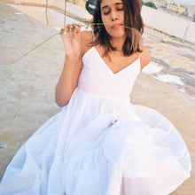 Load image into Gallery viewer, Arata